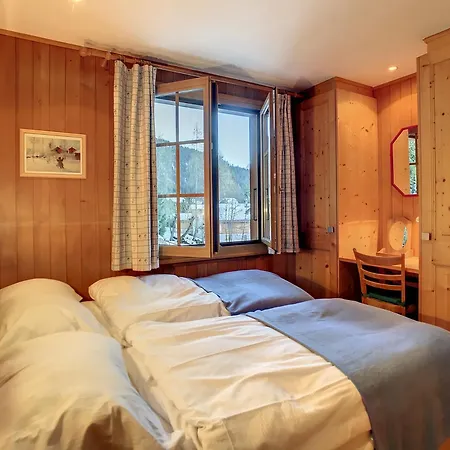 Reine Des Pres 1er 韦尔比耶