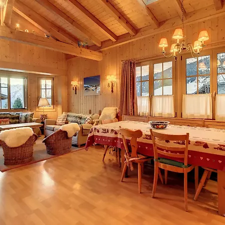 公寓 Reine Des Pres 1er *