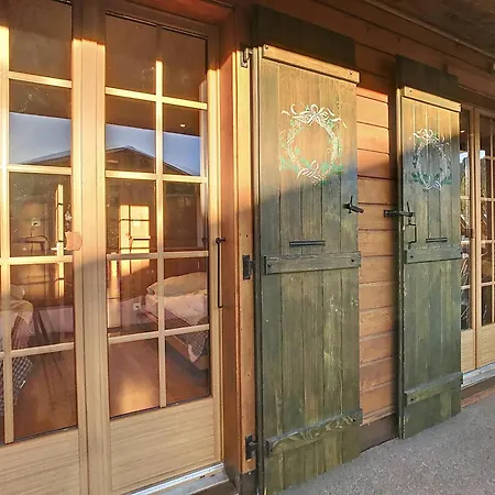 Reine Des Pres 1er 公寓